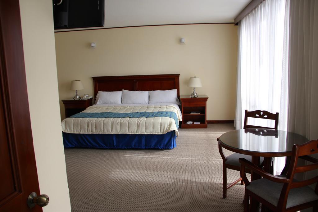 Hotel Tehuacan Plaza Kültér fotó