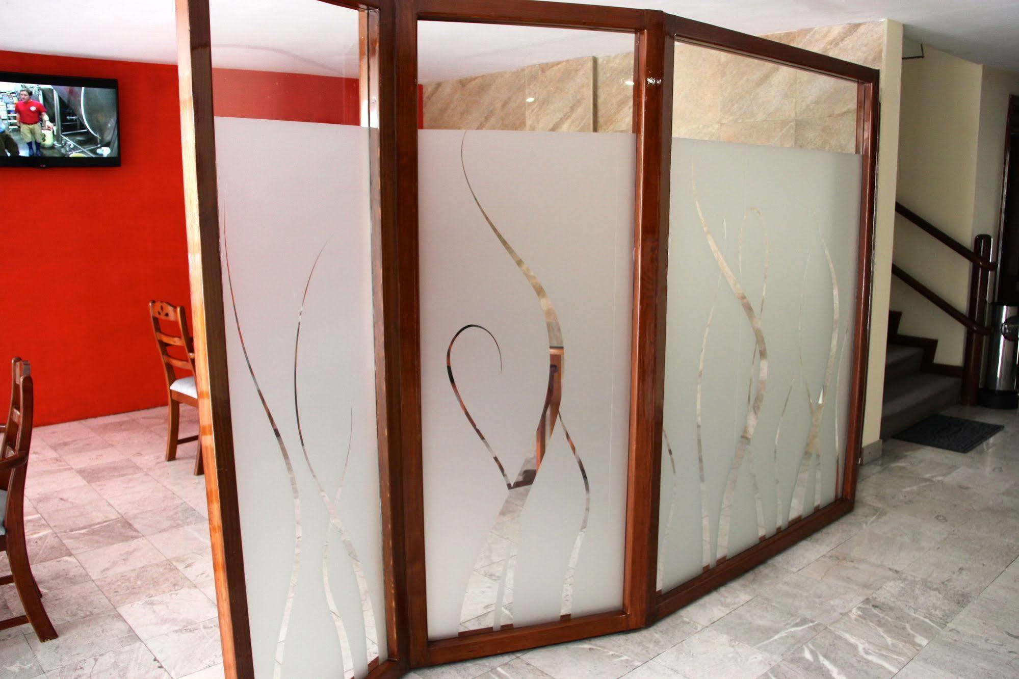 Hotel Tehuacan Plaza Kültér fotó