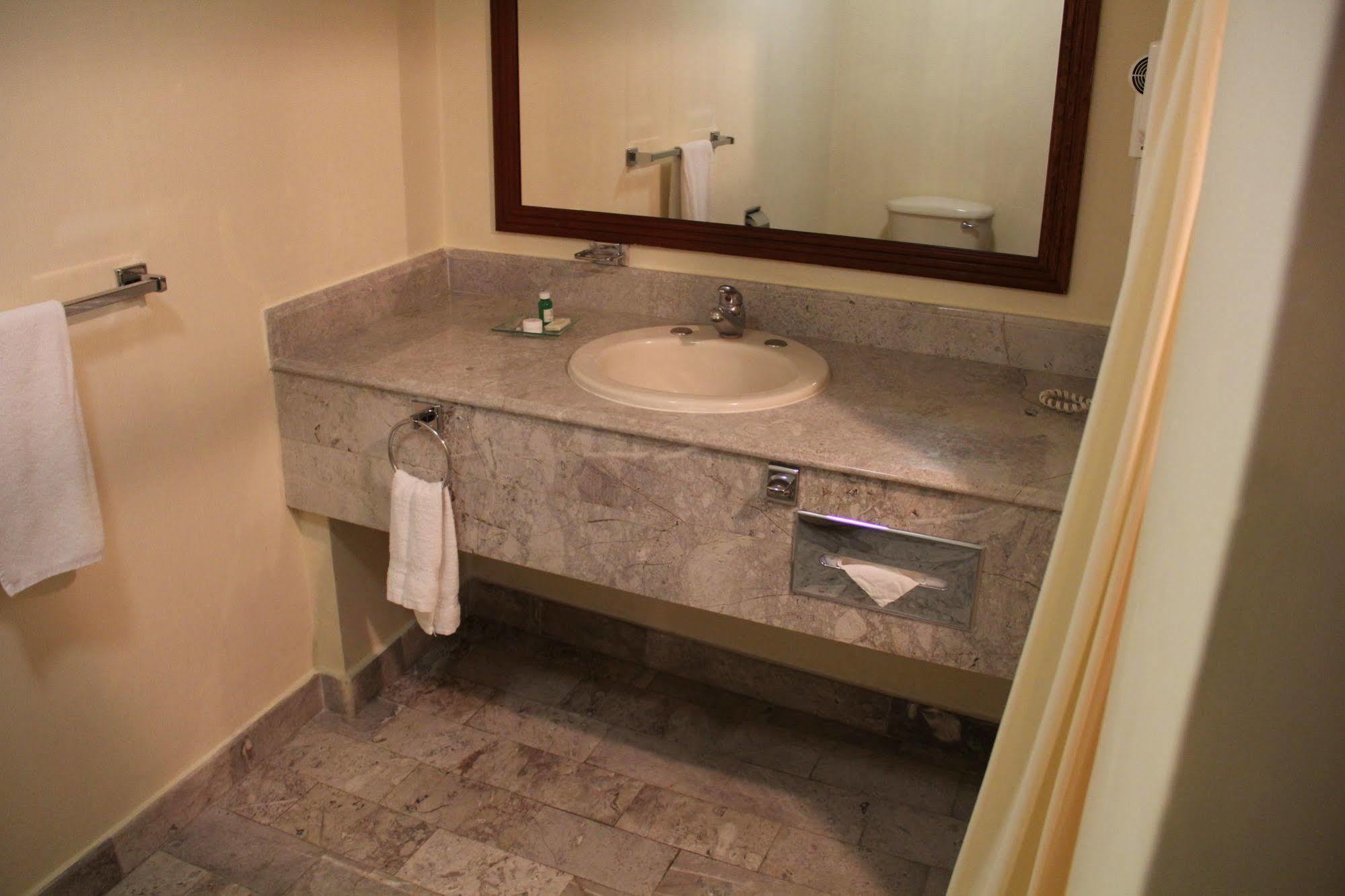 Hotel Tehuacan Plaza Kültér fotó