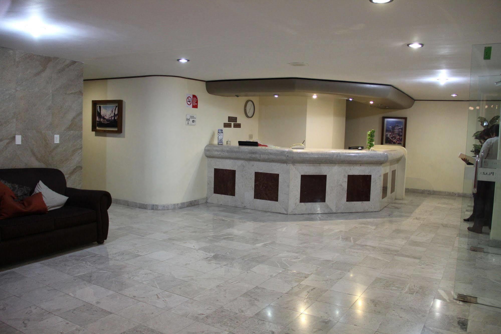 Hotel Tehuacan Plaza Kültér fotó
